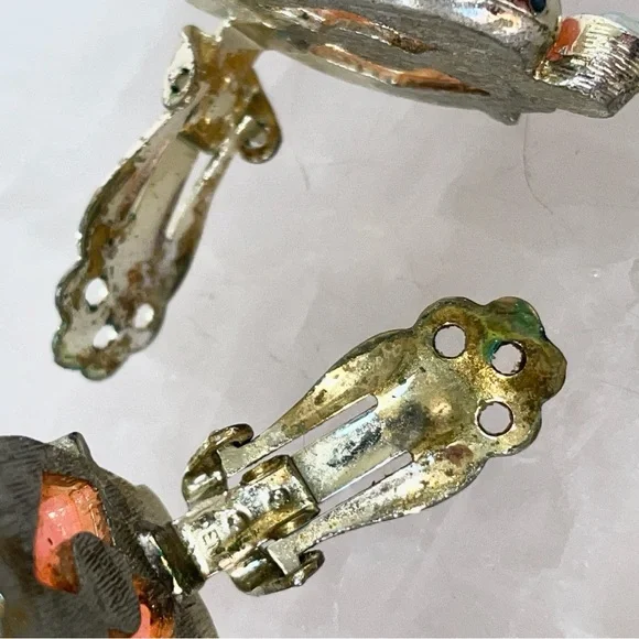 Vintage Pink Lucite Thermoset Clip Earrings Choker Necklace Set Mid Century - Picture 7 of 8